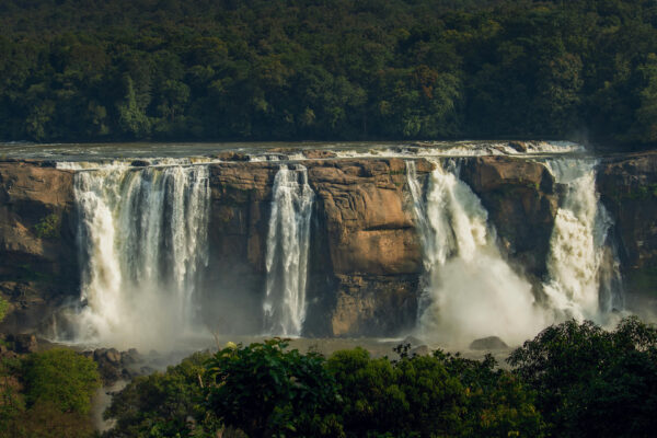 Athirapally & Kochi Tour Package – 1N / 2D