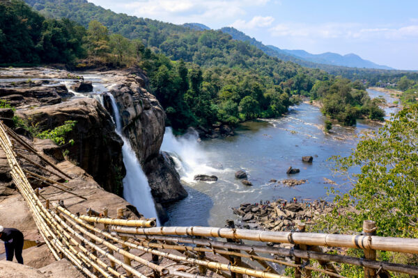 Athirapally & Kochi Tour Package – 1N / 2D