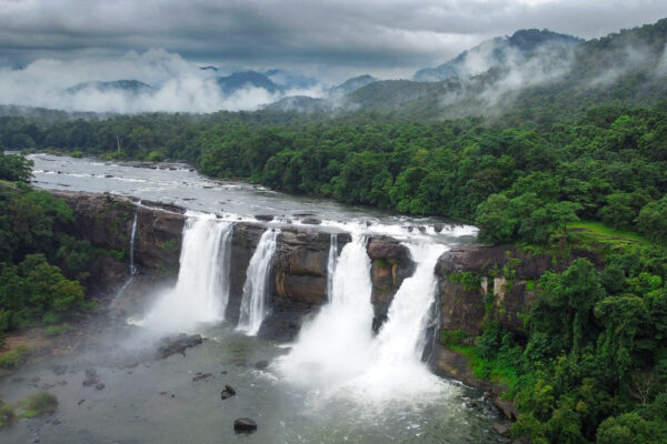 Athirapally & Kochi Tour Package – 1N / 2D
