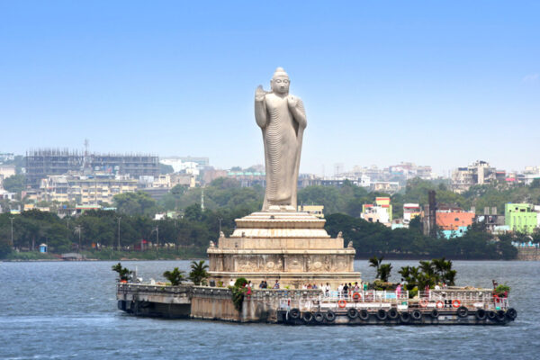 Hyderabad Delights Tour Package – 3N / 4D