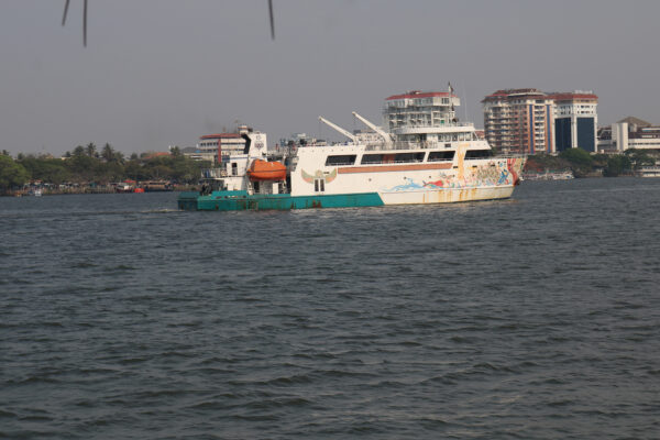 Athirapally & Kochi Tour Package – 1N / 2D