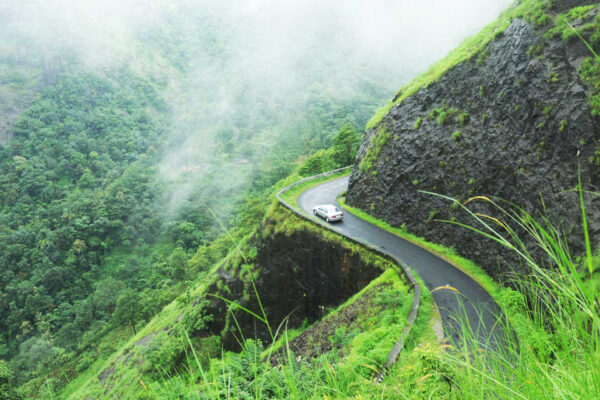 Vagamon & Kochi Tour Package – 1N / 2D