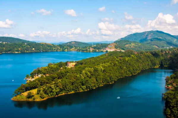 Assam & Meghalaya Tour Package – 3N / 4D