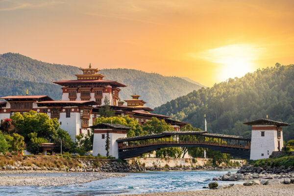 Bhutan Himalayan Bliss Tour – 7N / 8D
