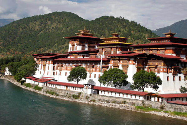 Bhutan Himalayan Bliss Tour – 7N / 8D